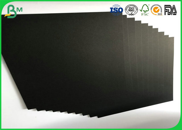 هیئت مدیره سیاه و سفید black card board