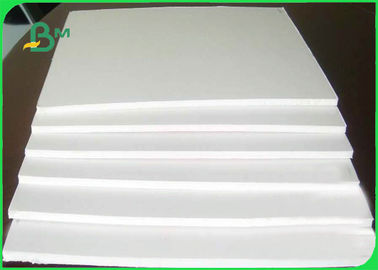 کاغذ سفید ویرجین سفید کرافت خط کاغذ ورق / رول 100gsm برای کیف خرید