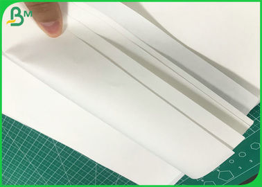 کاغذ کیسه ای درجه یک مواد غذایی 70 Gsm 80 Gsm 120 Gsm White Kraft Roll Papel Roll For Kraft