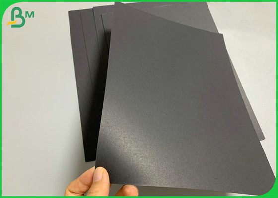 رول مقوای سیاه قابل بازیافت برای نام کارت چاپ صاف 300 گرم 350 گرم