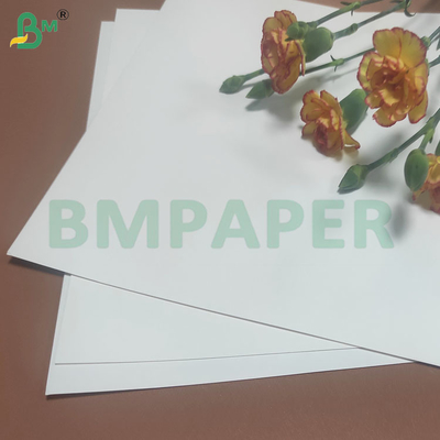 60/120 gsm پالپ چوبی قابل چاپ سخت بودن بالا کاغذ کاه رول