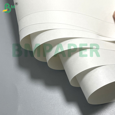 90g 100g کاغذ کرافت سفید روشن انعطاف پذیری بالا و سفتی برای کیسه های حمل