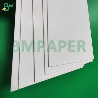 3mm White Wood Pulp Made Display Paper Board برای آگهی های آویزان 1220 x 2440mm
