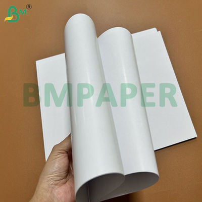 71 در 65 سانتی‌متر 290 گرم 310 گرم کاغذ روکش‌دار دو رو با هسته سیاه برای کارت‌های پوکر