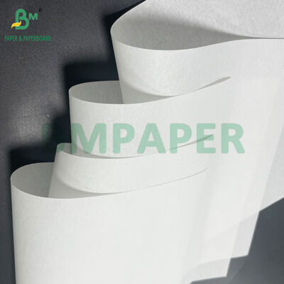 40GSM رول های کاغذ سفید بدون پوشش 840MM برای بسته بندی کفش و پارچه