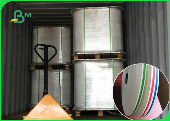 کاغذ نی نوشیدنی زرد تجزیه‌پذیر برای مهمانی با نوارهای رنگارنگ